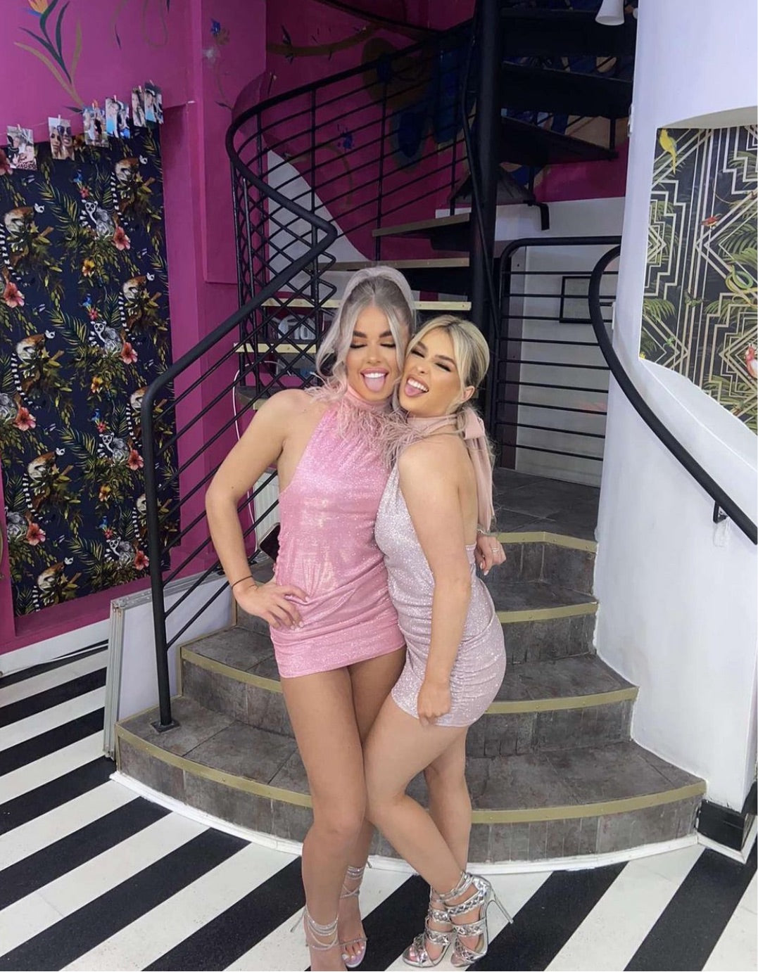 Champagne glitter halter with neck feathers